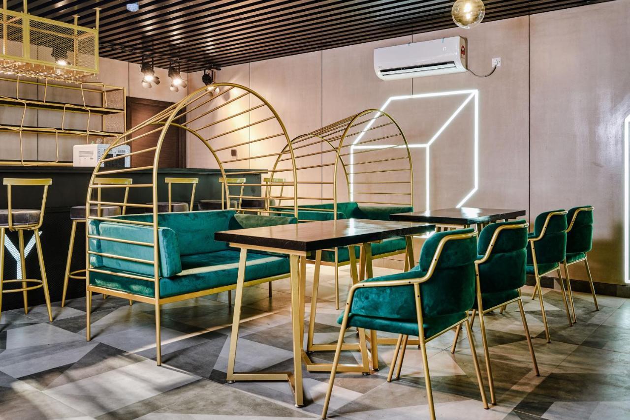 Neo Paly Hotel 仙本那 外观 照片